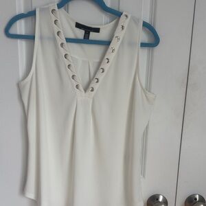 White House Black Market Cream V-Neck Grommet-Trim Sleeveless Camisole